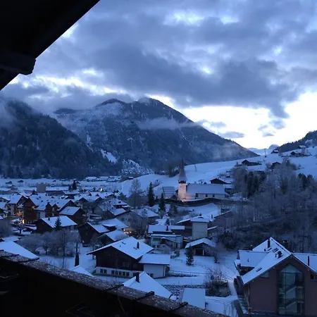 Apartamento Huebeli - Chapman Appartement-fewo- Dusche Oder Bad- Wc- 2 Schlafraeume By Interhome Zweisimmen