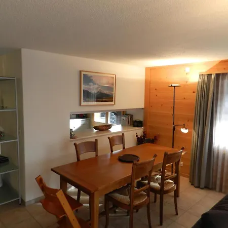 Apartamento Huebeli - Chapman Appartement-fewo- Dusche Oder Bad- Wc- 2 Schlafraeume By Interhome *