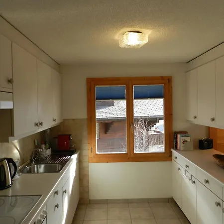 Huebeli - Chapman Appartement-fewo- Dusche Oder Bad- Wc- 2 Schlafraeume By Interhome